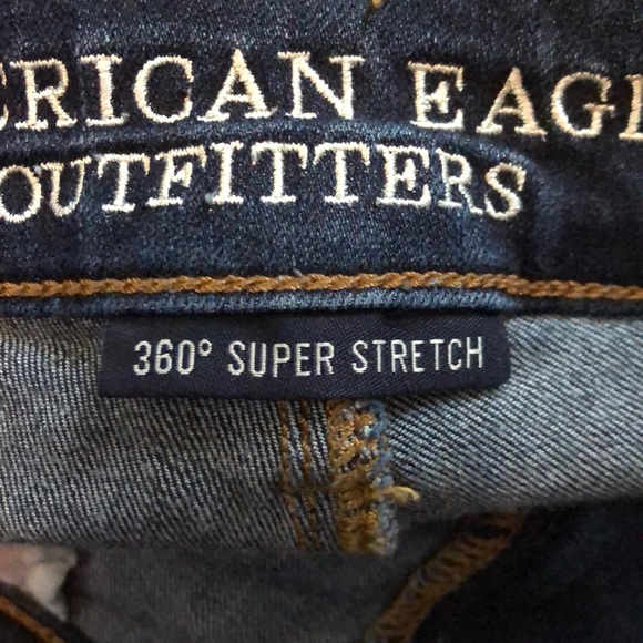 American Eagle ripped jeans - Picture 6 of 6